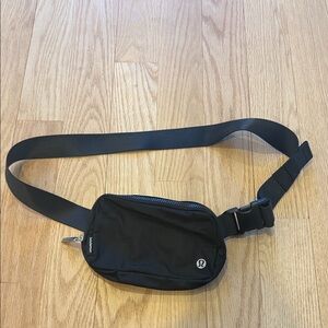 lululemon Black Belt Bag